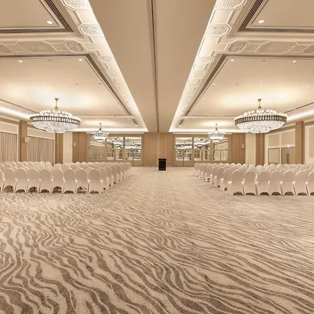 Sheraton Abu Dhabi Hotel&Resort-2